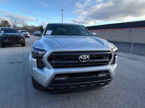 New 2026 Toyota Tacoma SR5 AWD/4WD image 11