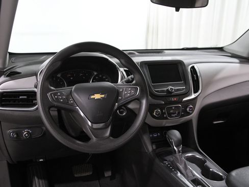 Certified 2024 Chevrolet Equinox LS w/ LS Convenience Package image 6