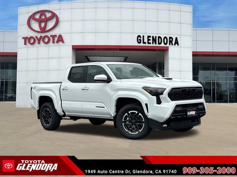 New 2026 Toyota Tacoma TRD Sport RWD image 1
