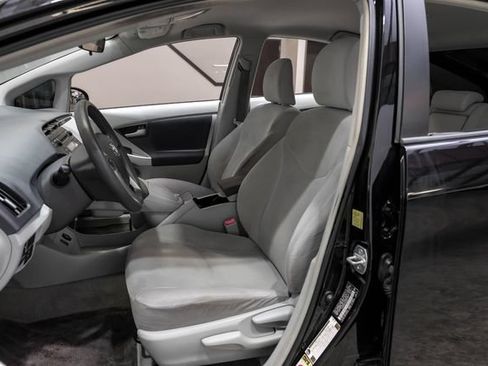 Used 2010 Toyota Prius One FWD image 33