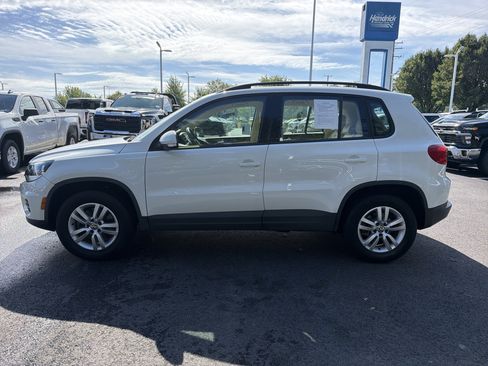 Used 2017 Volkswagen Tiguan S AWD/4WD image 7