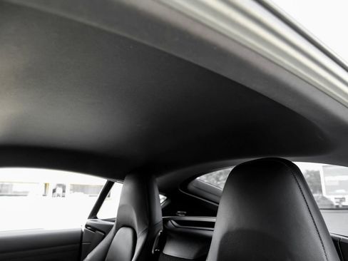 Used 2019 Porsche 718 Cayman S RWD image 36