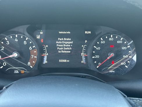 Used 2024 Jeep Compass Latitude AWD/4WD image 30