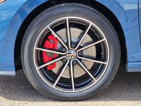 New 2026 Volkswagen Jetta GLI Autobahn FWD image 9