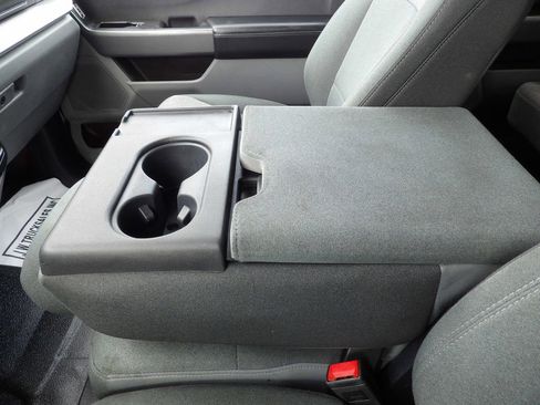 Used 2024 Ford F550 4x4 Crew Cab Super Duty w/ XLT Value Package image 26