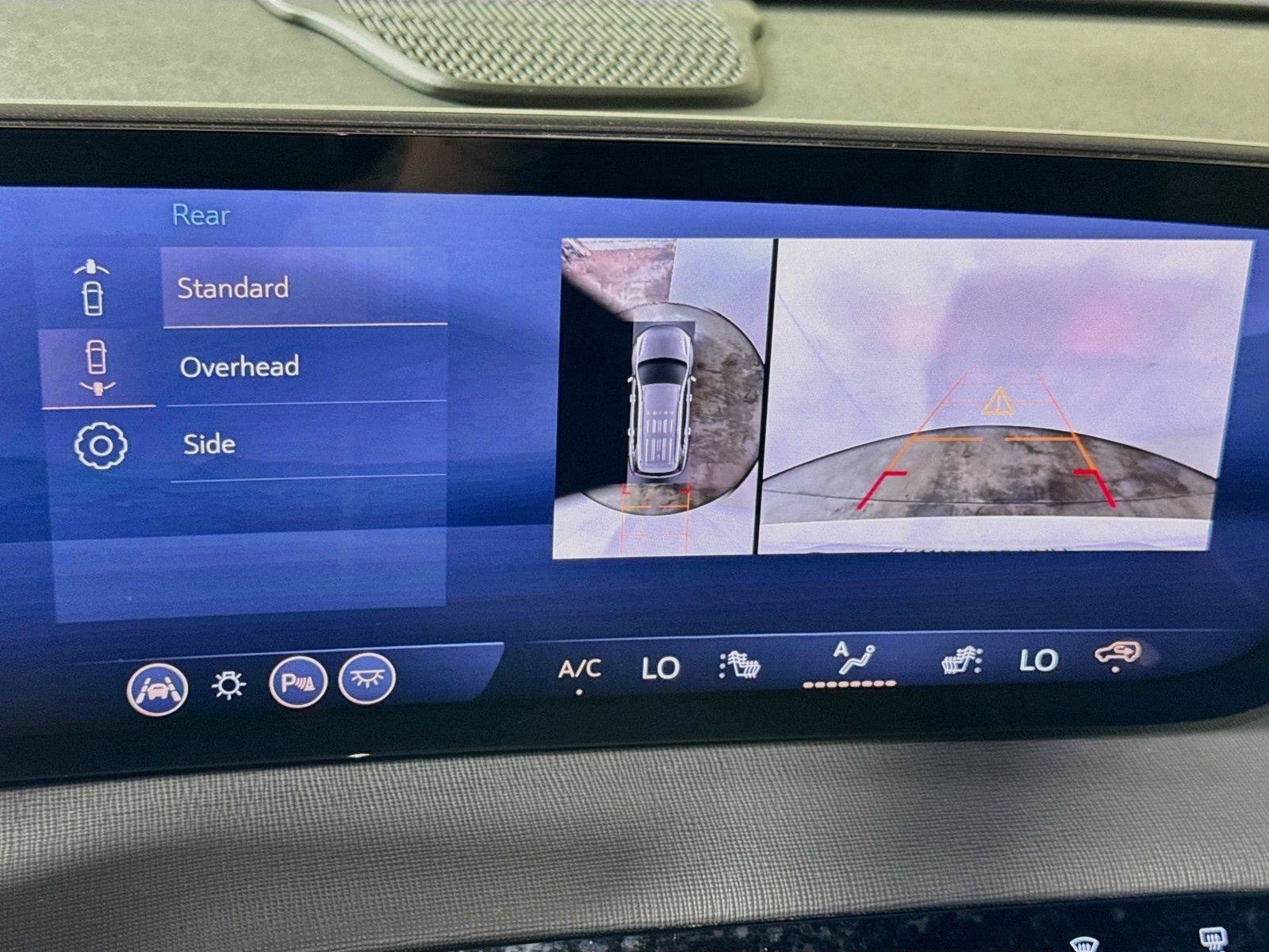 Used 2025 Buick Enclave Preferred FWD image 12