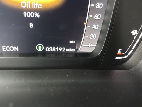 Certified 2024 Honda Pilot Elite image 28