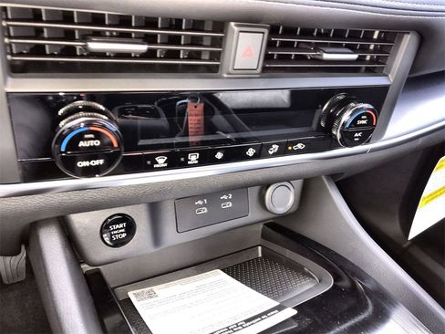 New 2026 Nissan Rogue SV image 18