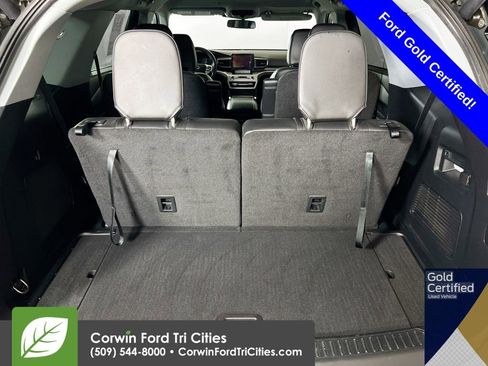 Used 2022 Ford Explorer XLT w/ Equipment Group 202A image 15