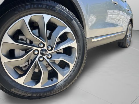 Used 2023 Lincoln Nautilus Reserve w/ Luxury Package AWD/4WD image 29