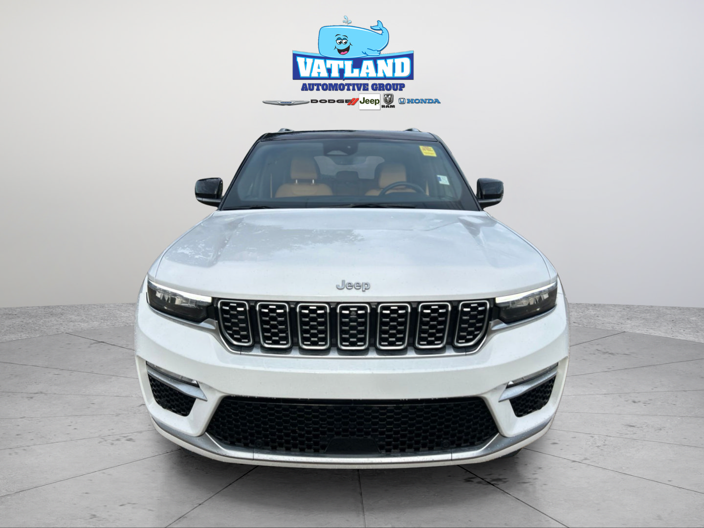 Certified 2022 Jeep Grand Cherokee Summit AWD/4WD image 8