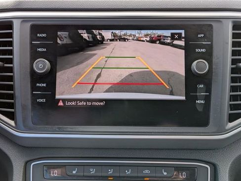 Used 2021 Volkswagen Atlas SE image 12