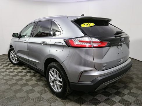 Used 2023 Ford Edge SEL w/ Convenience Package image 7