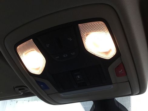 Used 2020 RAM 1500 Big Horn image 32