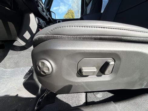 New 2026 Jeep Wrangler Unlimited Rubicon image 14