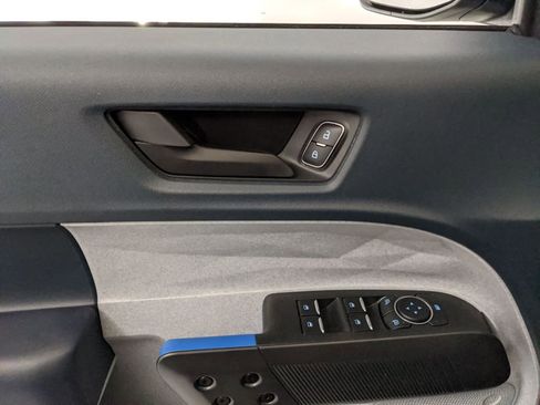 New 2026 Ford Maverick XLT image 21