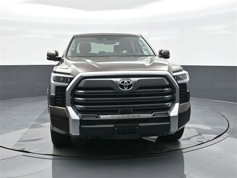 Used 2023 Toyota Tundra Limited image 30