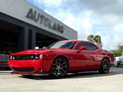 Used 2018 Dodge Challenger R/T Scat Pack w/ Leather Interior Group