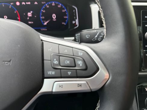 Used 2021 Volkswagen Atlas Cross Sport SEL AWD/4WD image 20