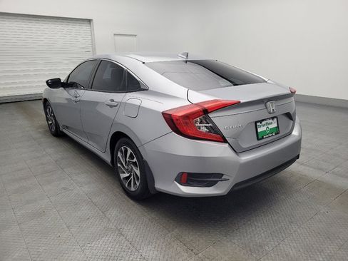 Used 2018 Honda Civic EX image 5
