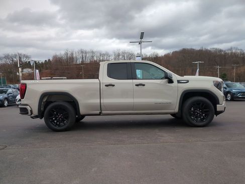 New 2026 GMC Sierra 1500 Pro w/ Graphite Edition AWD/4WD image 4