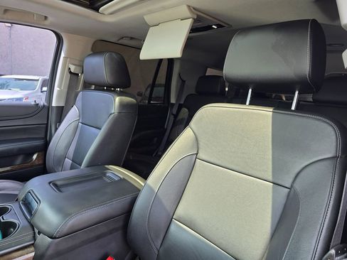 Used 2018 Chevrolet Tahoe LT AWD/4WD image 17