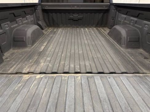 Used 2020 Chevrolet Silverado 1500 LTZ AWD/4WD image 6