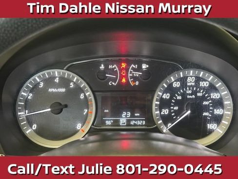 Used 2013 Nissan Sentra SV FWD image 26