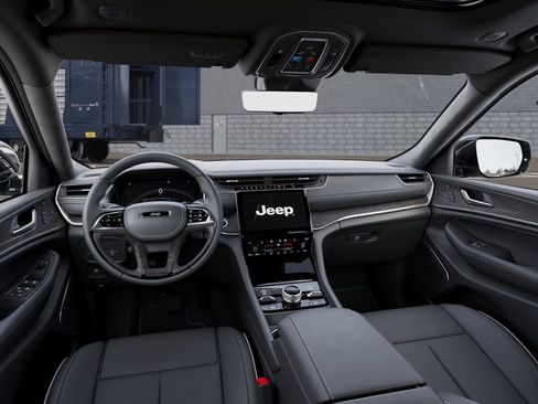 New 2025 Jeep Grand Cherokee L Overland w/ Advanced Protech Group III AWD/4WD image 14