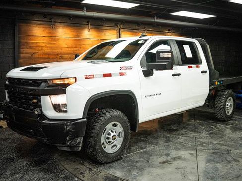 Used 2020 Chevrolet Silverado 2500 W/T w/ WT Convenience Package image 2