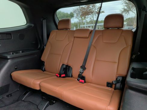 Used 2025 Kia Telluride SX Prestige X-Pro image 33