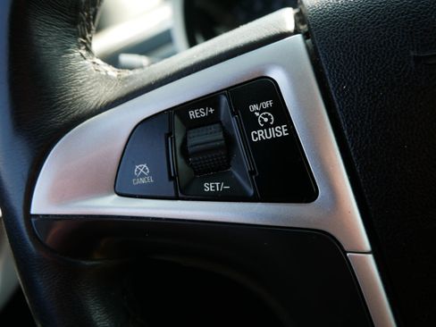 Used 2015 Chevrolet Equinox LT w/ Driver Convenience Package FWD image 23