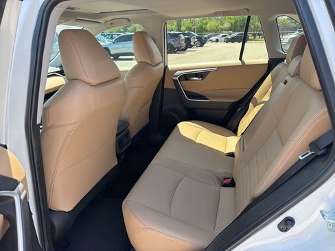 Used 2024 Toyota RAV4 XLE Premium image 12