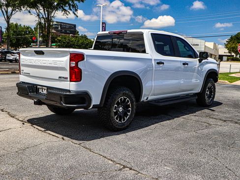 New 2025 Chevrolet Silverado 1500 ZR2 w/ Technology Package image 5