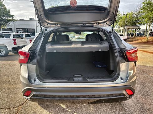 New 2026 Chevrolet Trax RS w/ Driver Confidence Package FWD image 48