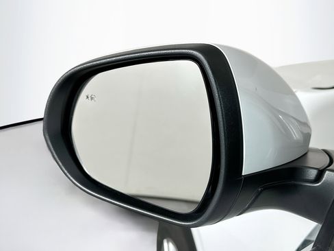 Used 2025 Buick Encore GX Preferred image 16