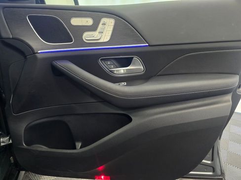 Used 2025 Mercedes-Benz GLE 350 4MATIC image 25