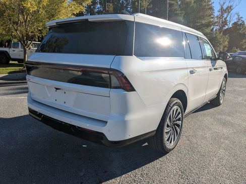 New 2025 Lincoln Navigator L Black Label image 5