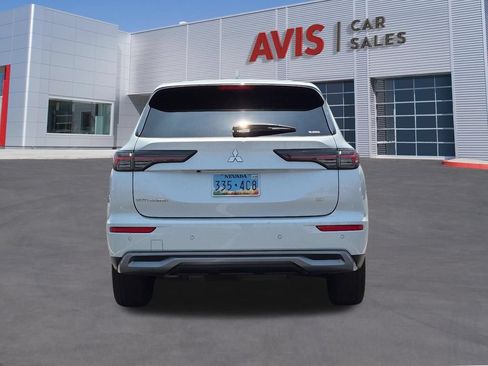 Used 2025 Mitsubishi Outlander SE AWD/4WD image 7