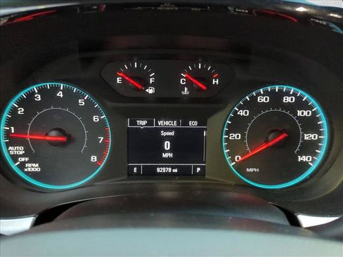 Used 2021 Chevrolet Traverse LS FWD image 11