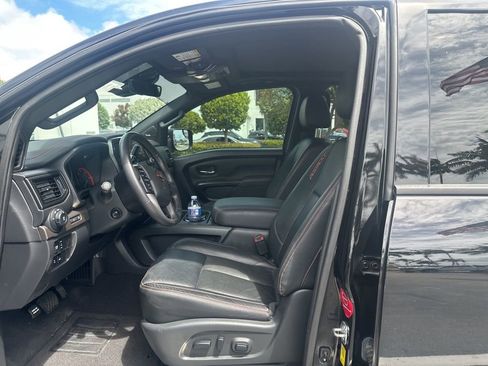 Certified 2023 Nissan Titan PRO-4X w/ Pro-4x Convenience Package image 5