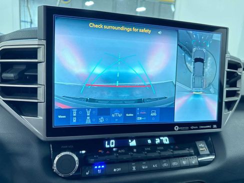 Used 2022 Toyota Tundra Limited image 26