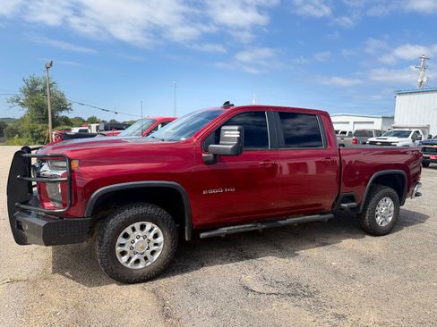 Used 2021 Chevrolet Silverado 2500 LT w/ Convenience Package AWD/4WD image 5