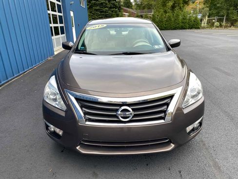 Used 2015 Nissan Altima 2.5 SV image 11