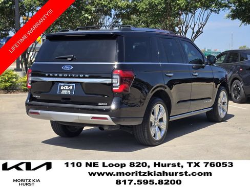 Used 2024 Ford Expedition Platinum AWD/4WD image 4