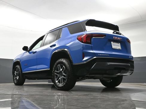 Used 2026 GMC Terrain AT4 AWD/4WD image 26