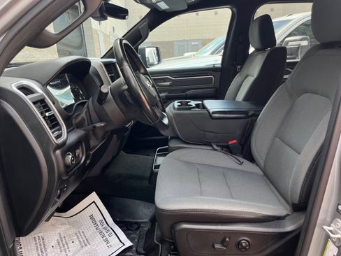 Used 2021 RAM 1500 Big Horn image 12
