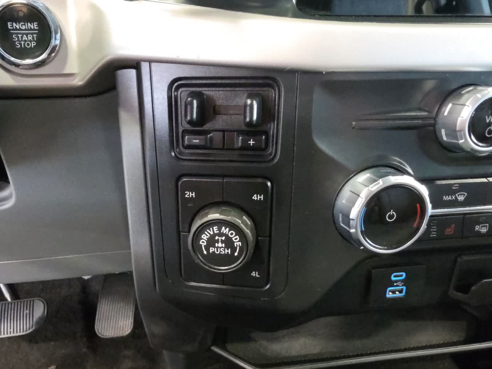 Used 2022 Ford F150 XLT w/ Equipment Group 302A High AWD/4WD image 26