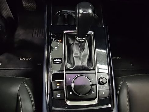 Used 2021 MAZDA CX-30 FWD 2.5 S w/ Preferred Package image 20