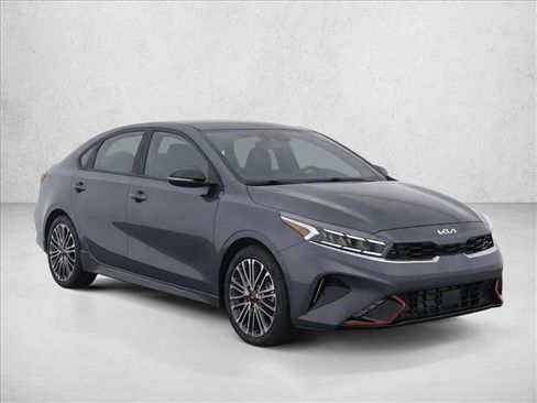 Used 2022 Kia Forte GT FWD image 3